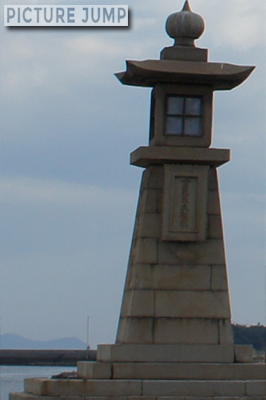 鞆港は今もほぼ江戸時代そのままの形状が残る港